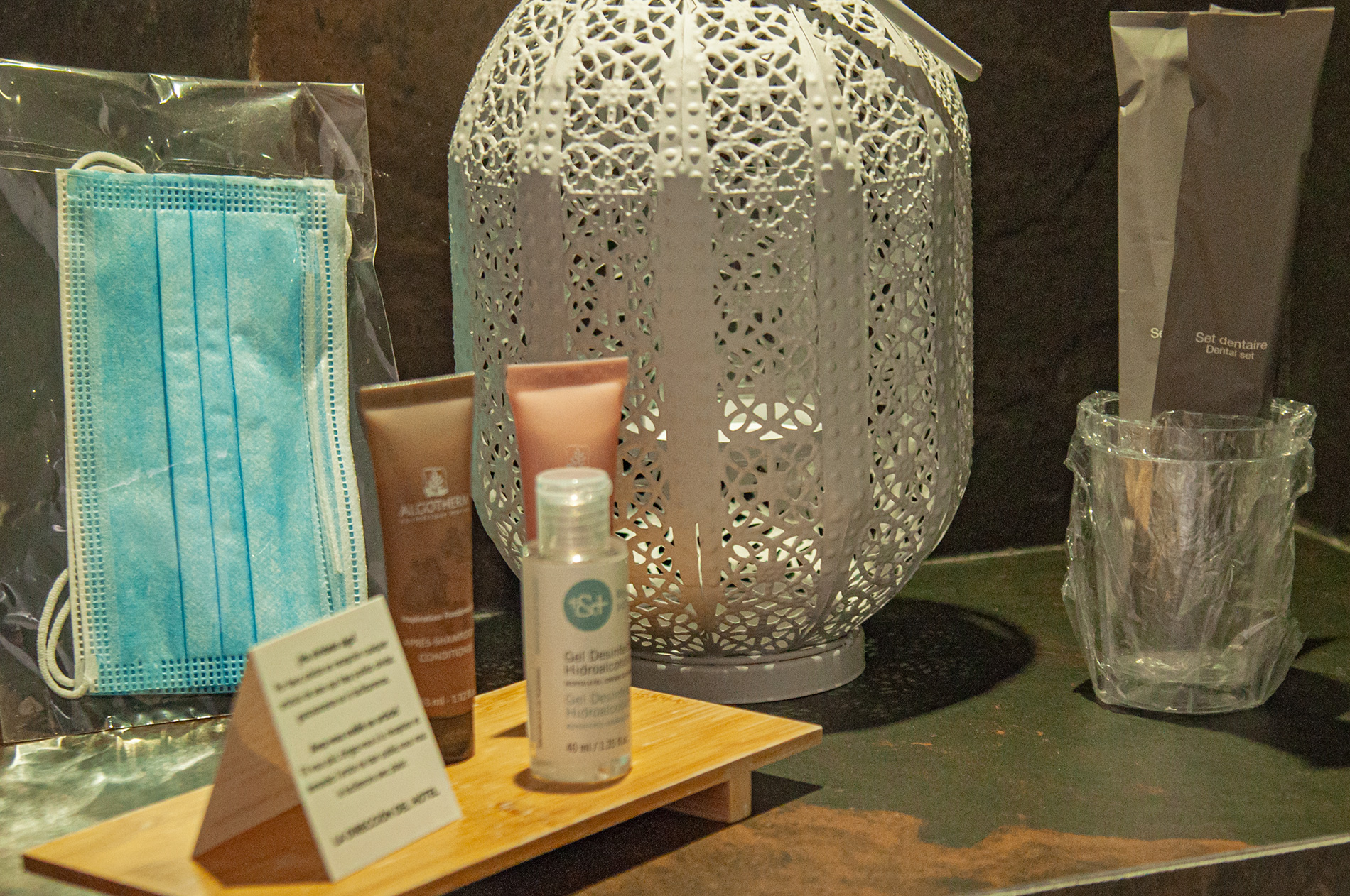 #EsteVirusLoParamosUnidos